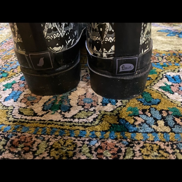Sakroots Peace Rain/Barn/Garden tall print boots - Picture 8 of 11